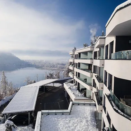 Lägenhet Beautiful Apartment, View Over The Ossiachersee