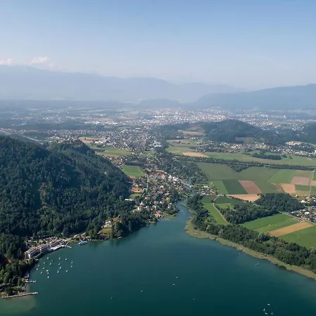 Beautiful Apartment, View Over The Ossiachersee Lägenhet *
